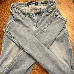 Hollister jeans